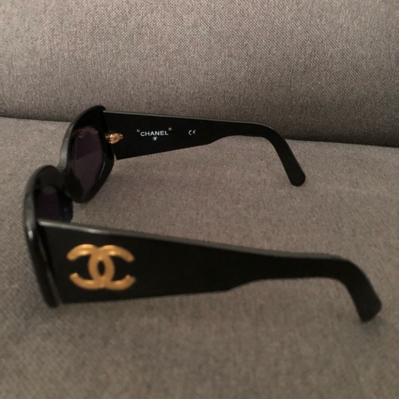 VINTAGE CHANEL GLASSES - Picture 5 of 7